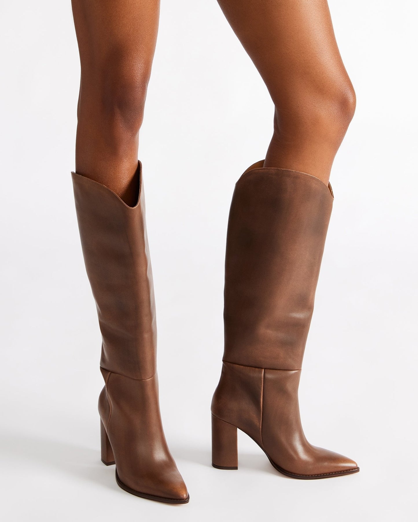 LFY TRAD Bixby Brown Distressed