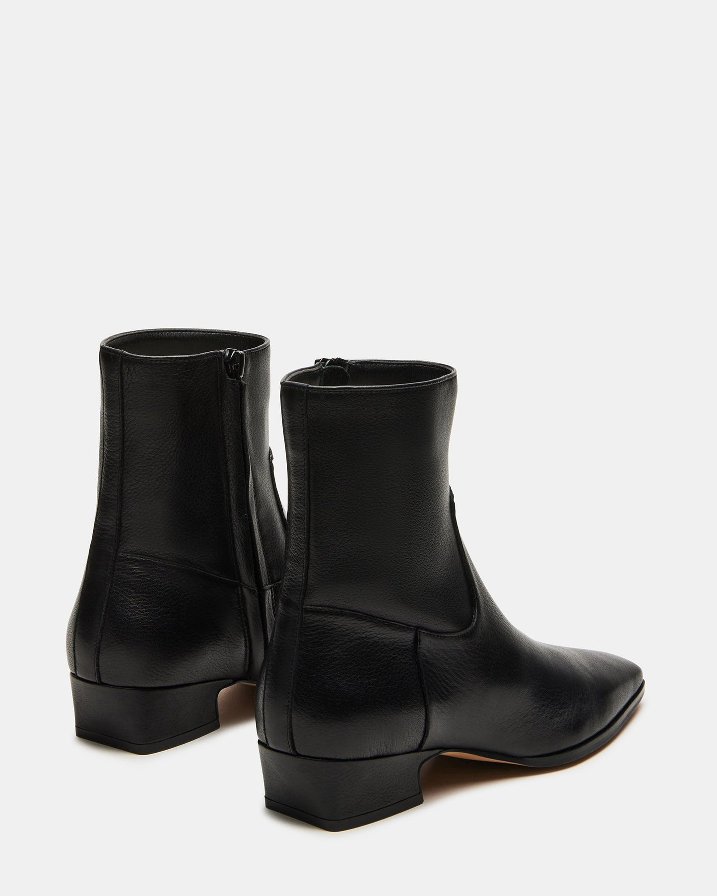 LFY TRAD Dusty Black Leather
