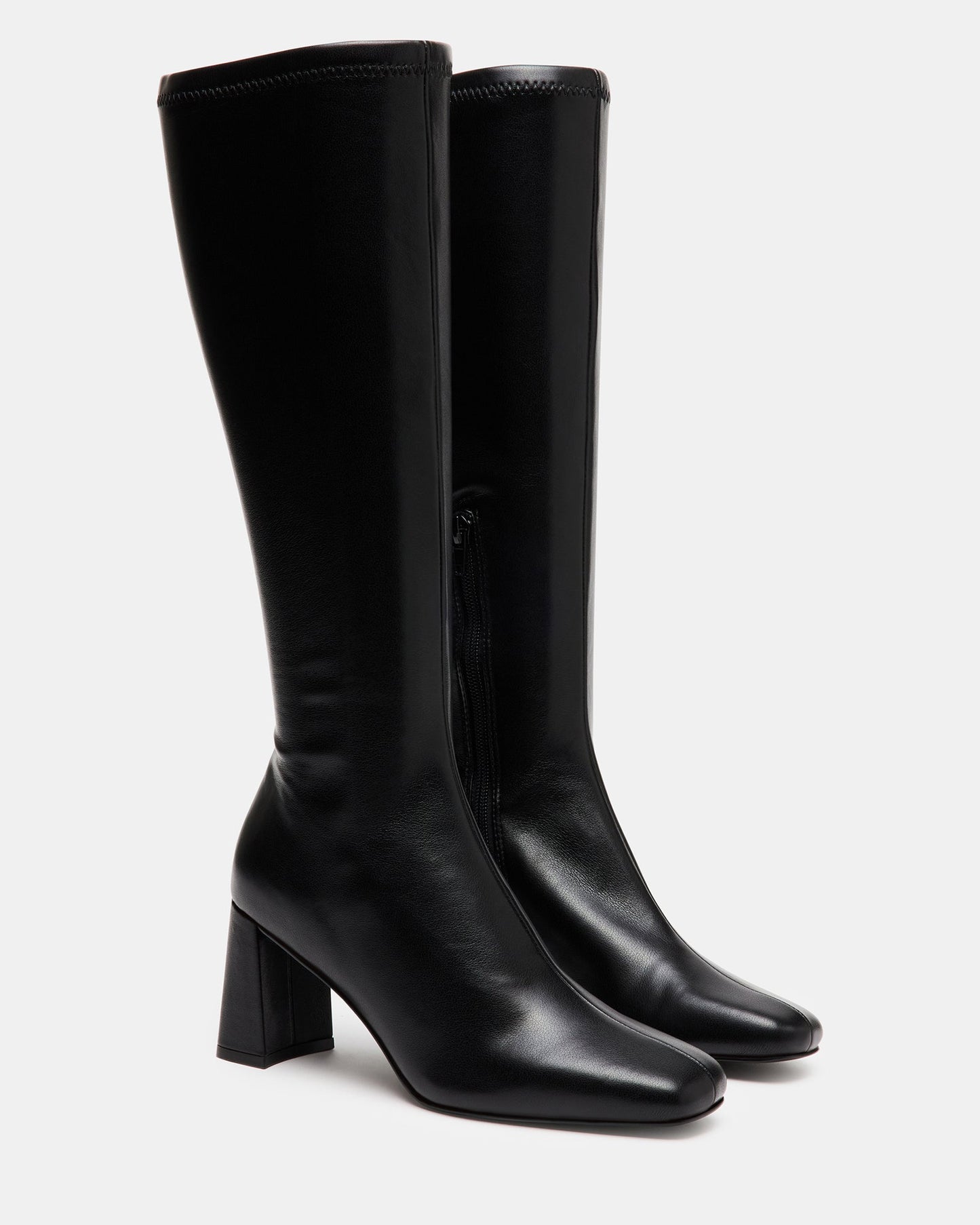 LFY TRAD Holly Black