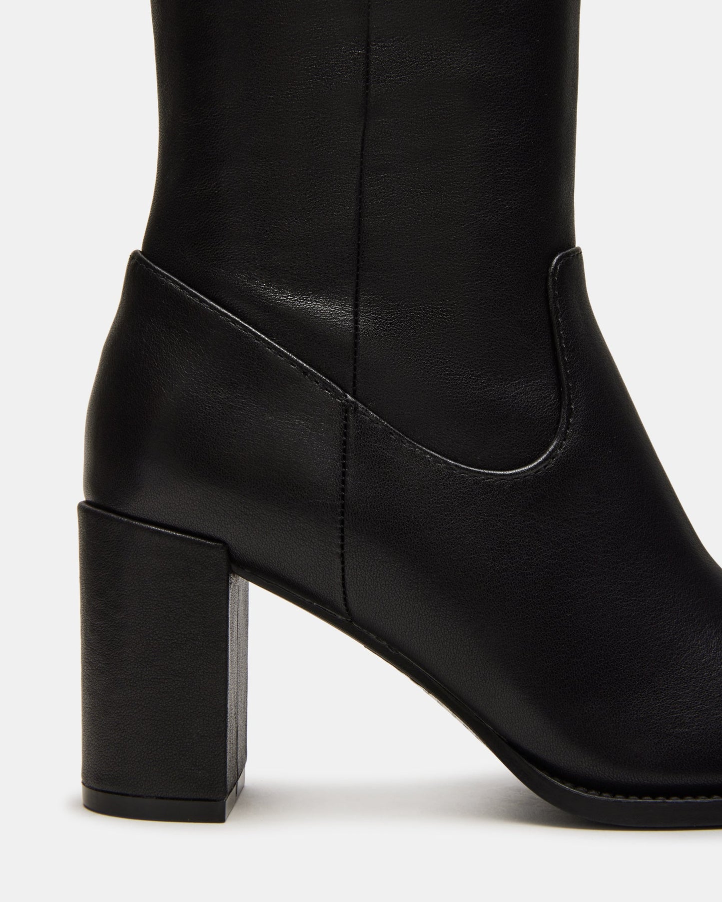 LFY TRAD Jovana Black Leather