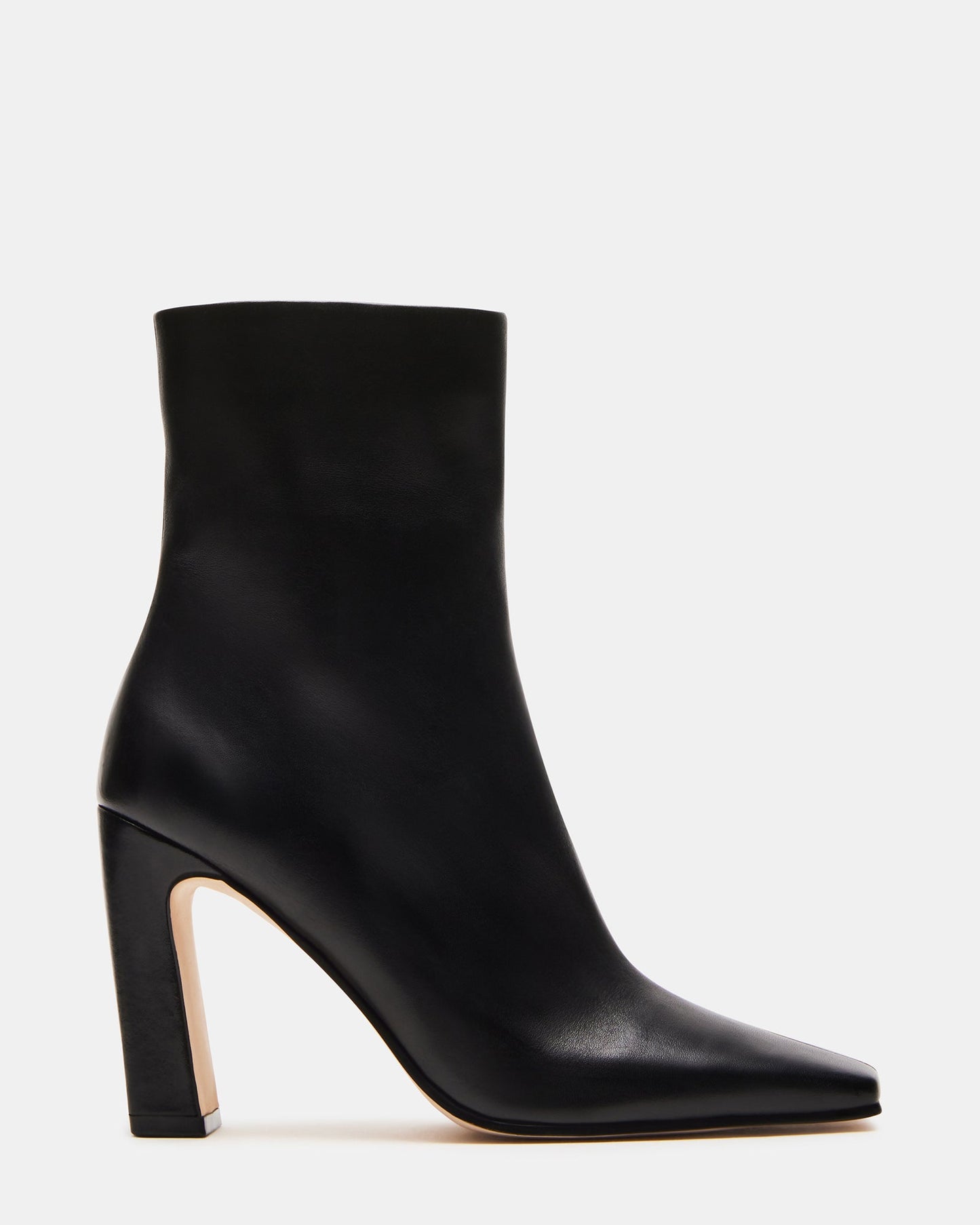 LFY TRAD Lizabelle Black Leather