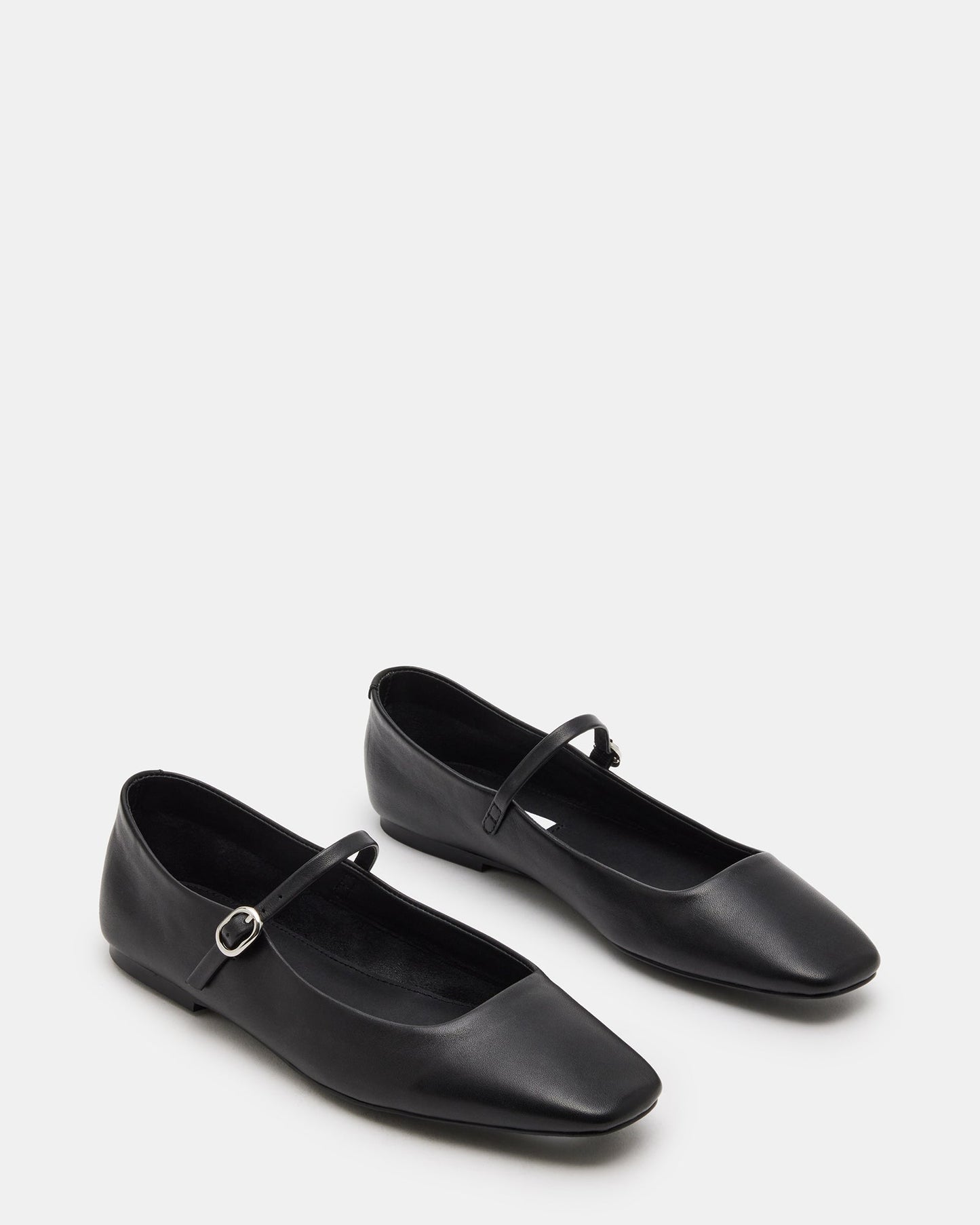 LFY TRAD Maple Black Leather