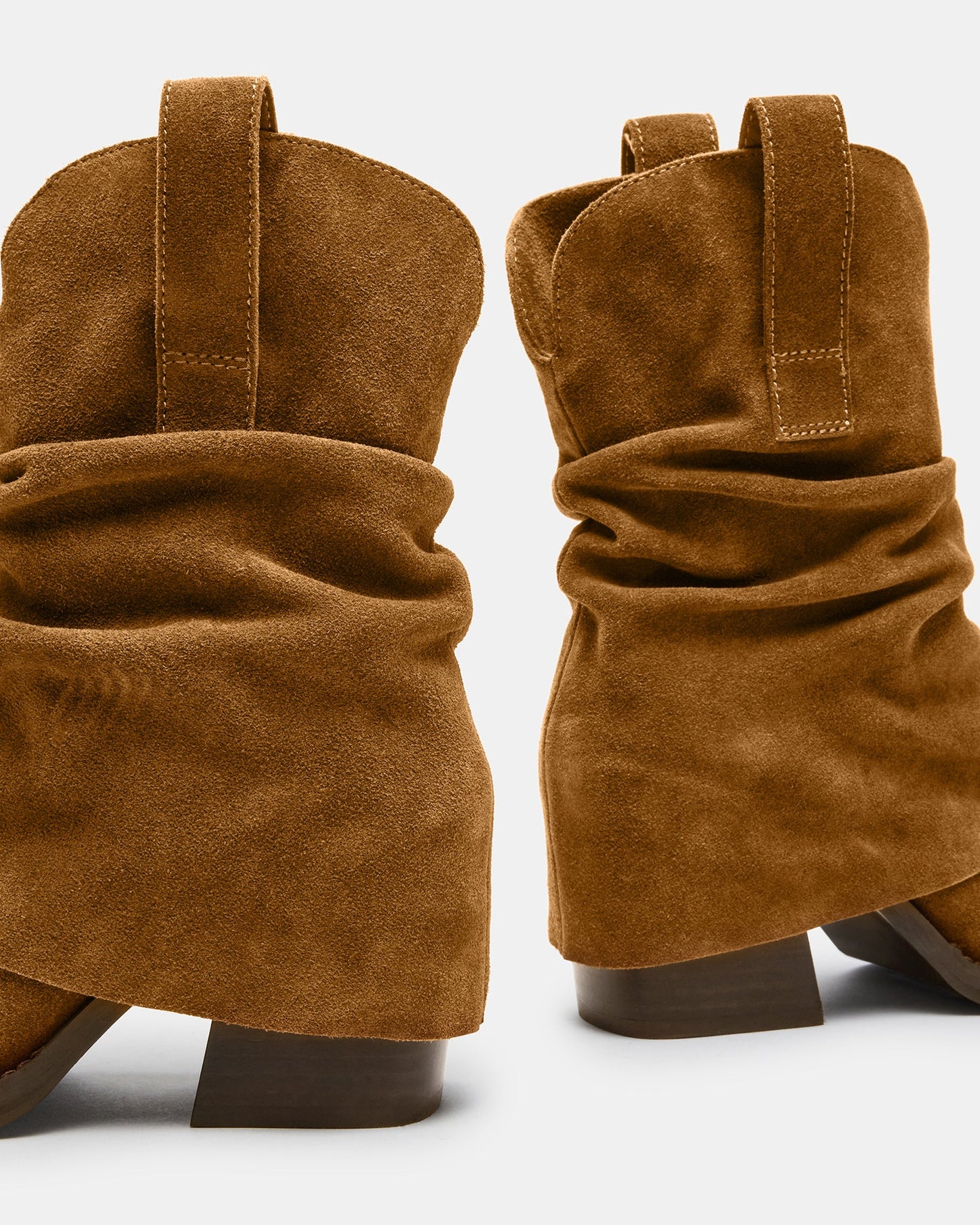 LFY TRAD Pia Chestnut Suede