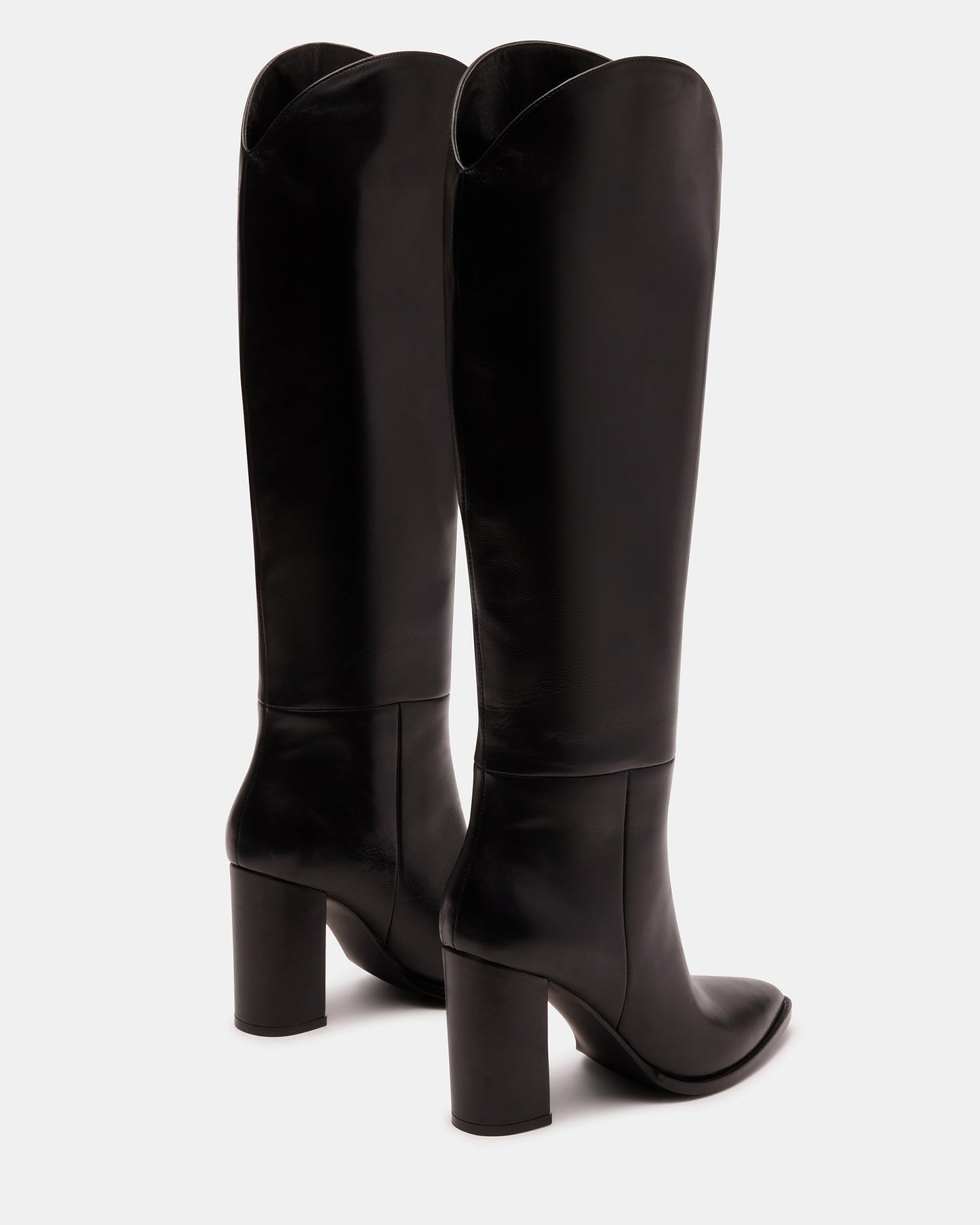 LFY TRAD Bixby Black Leather