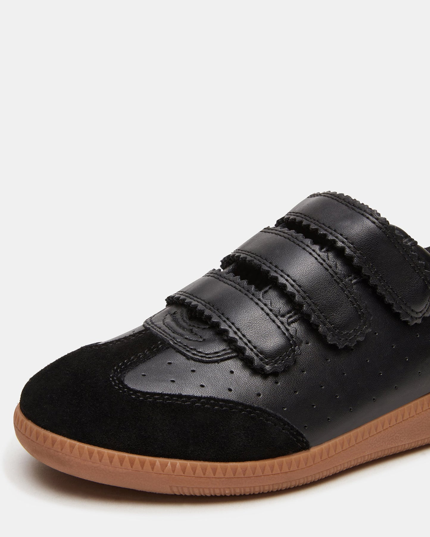 LFY TRAD Momentum Black