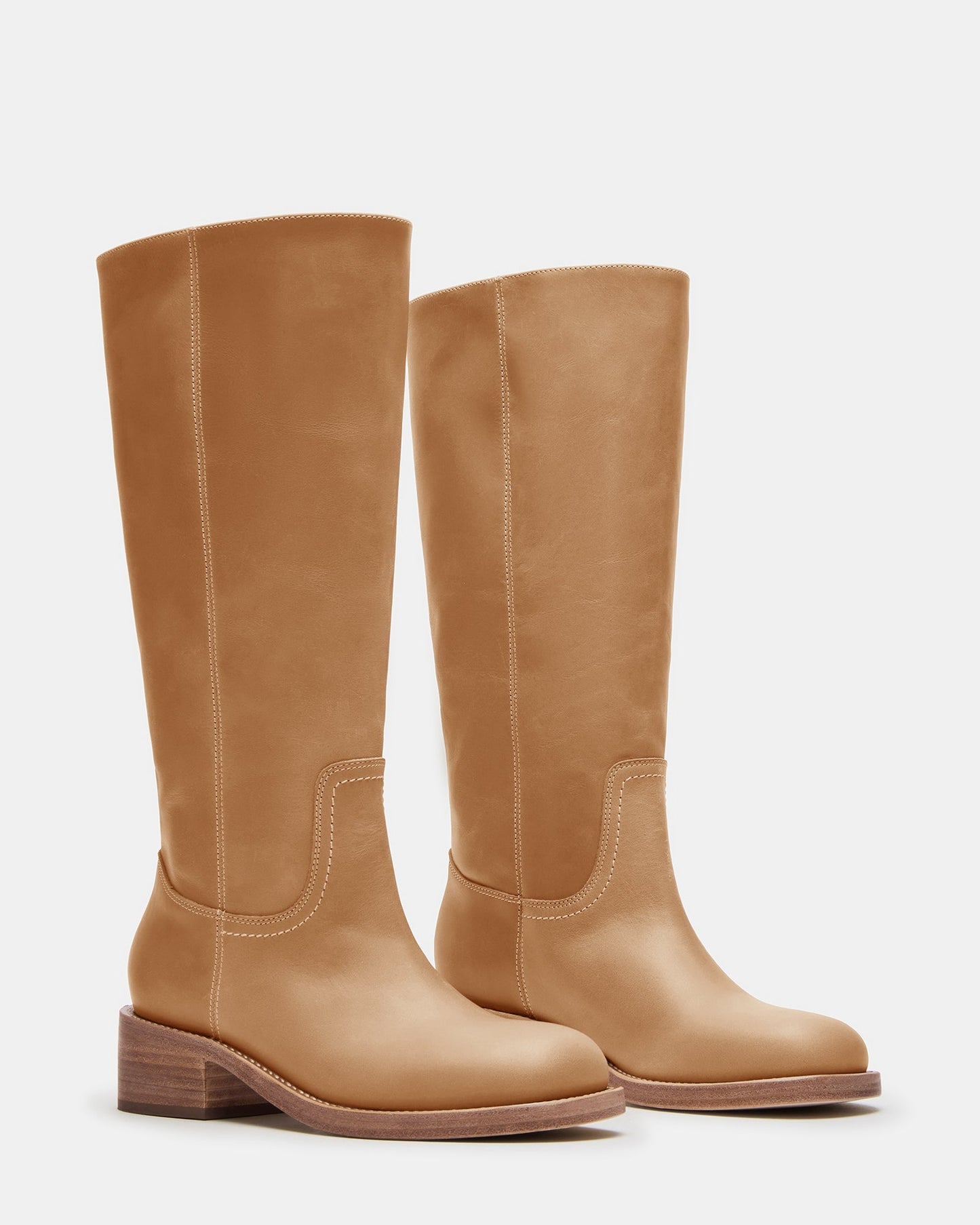 LFY TRAD Riggs Banana Leather Wide Calf